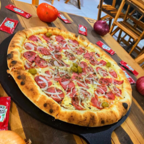  Pizza Calabresa